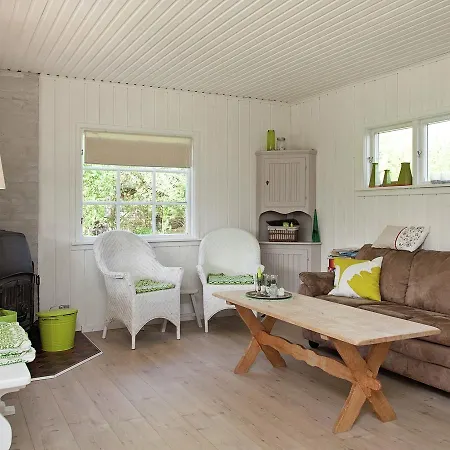 Two-bedroom Holiday In 5 펜션 *