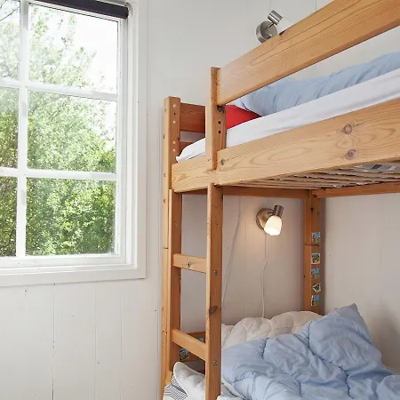 Two-bedroom Holiday In 5 Højby