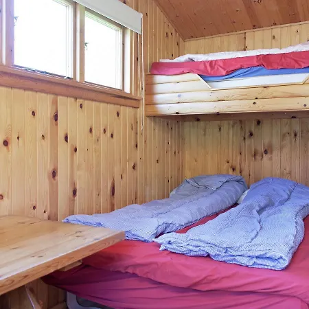 펜션 Two-bedroom Holiday In 5 *